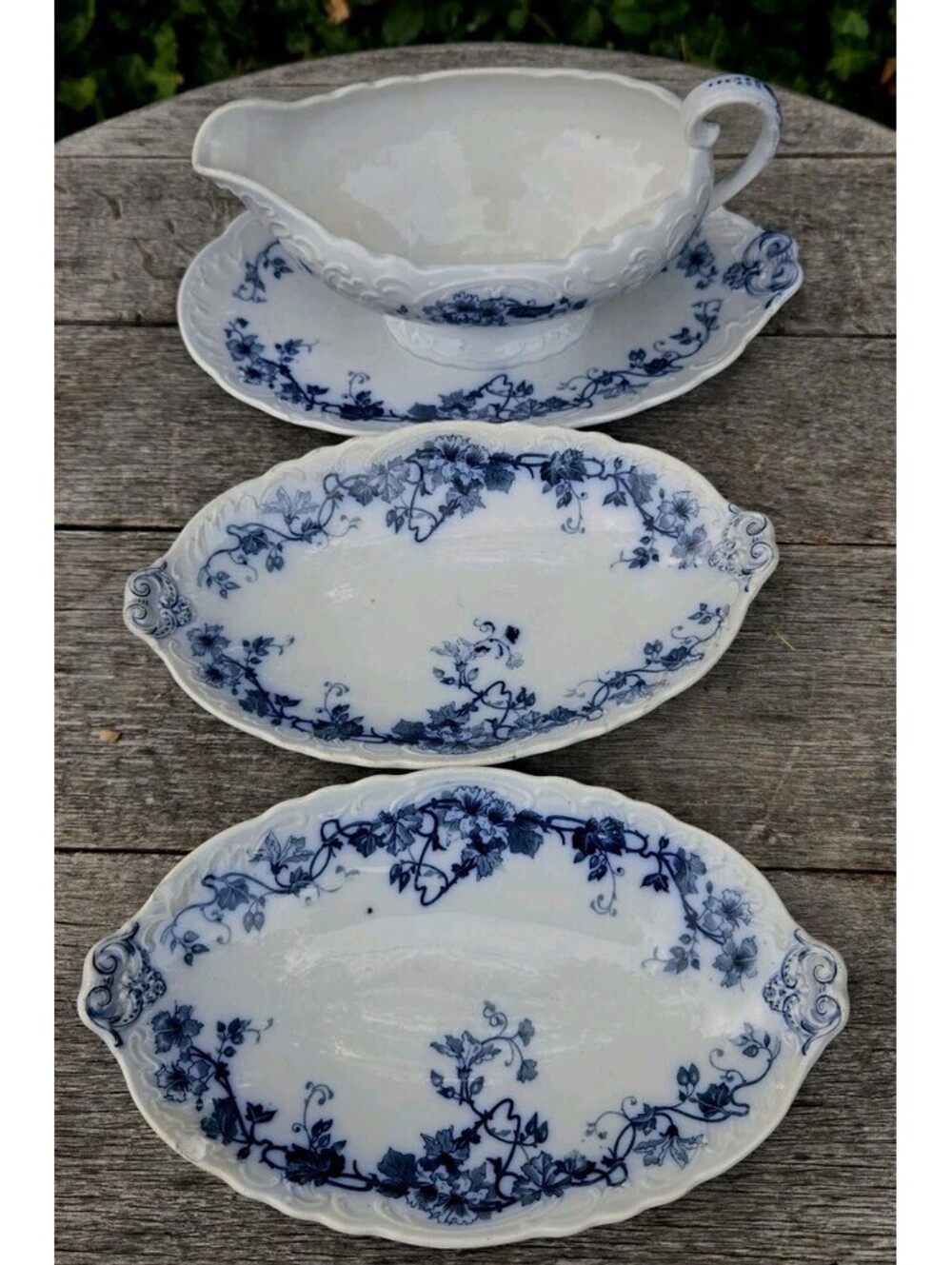 Vintage Villeroy & Boch Blue & White Gravy Boat & 2 Side Dishes 8.5X5"Geranium